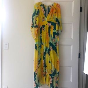 FARM Rio flowy maxi dress is size xs.